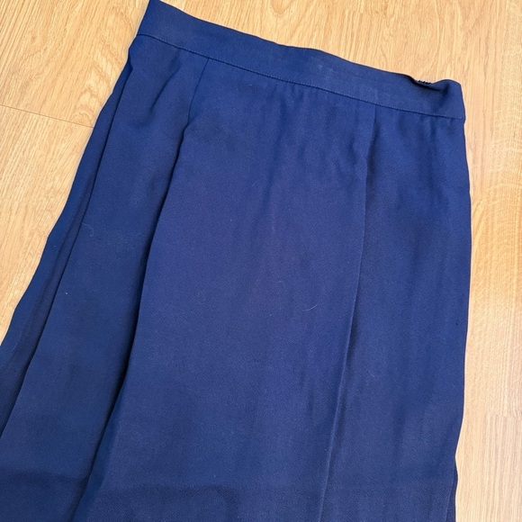 Elegant Navy Women's Blazer & skirt set vintage size 4 - Picture 11 of 12